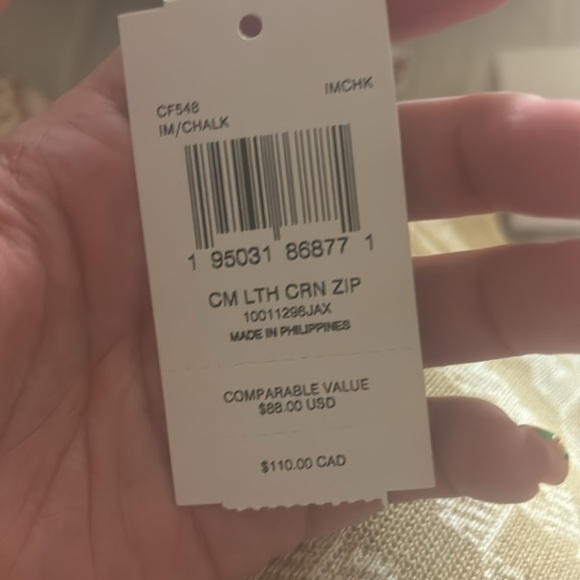 COPY - COPY - BNWT COACH LOGO WRISLET - Picture 16 of 16